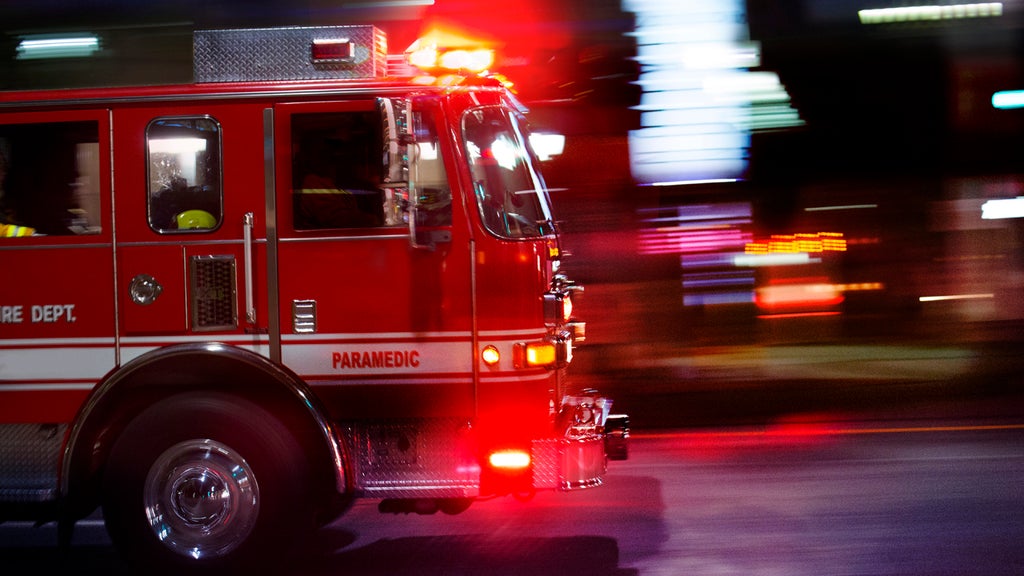 Crews battle structure fire in Victoria neighborhood, city officials say — WCCO / CBS Minnesota, Prior Lake Community news