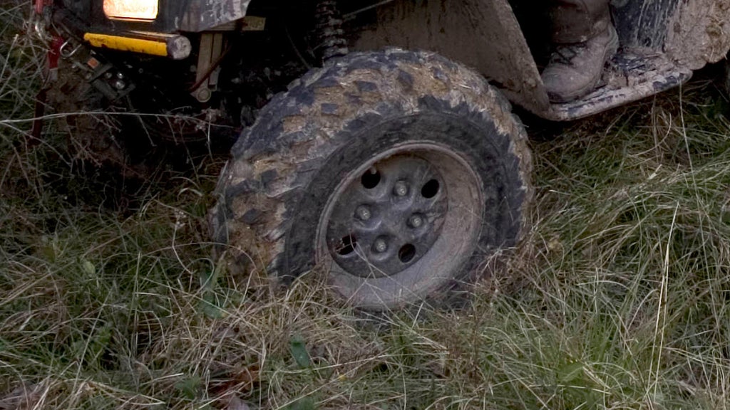 Father, daughter killed in northeast Minnesota ATV crash, sheriff says — WCCO / CBS Minnesota, Prior Lake Community news