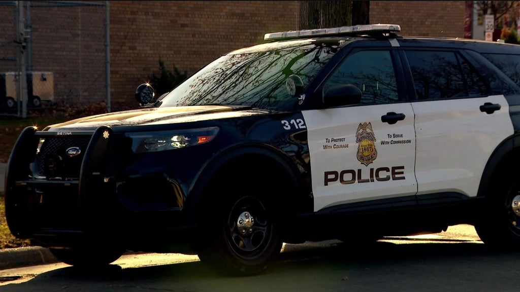 Man shot dead early Sunday in northeast Minneapolis, police say — WCCO / CBS Minnesota, Prior Lake Health news