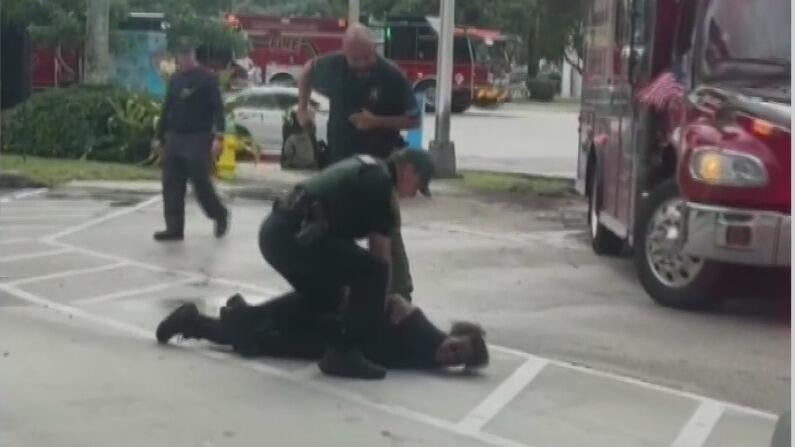 Woman accused of carjacking after stolen vehicle crash in Broward — CBS Miami, Prior Lake Community news