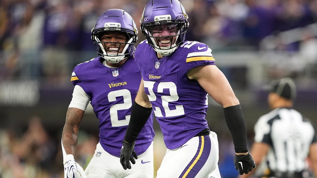 Vikings defense clamps down on Daniel Jones and the Colts for a 16-10 victory to stay undefeated — WCCO / CBS Minnesota, Prior Lake Arts news