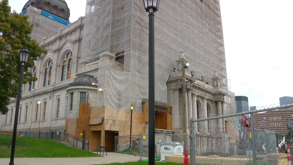 No charges yet after break-in at Basilica of St. Mary in Minneapolis — Prior Lake Business news