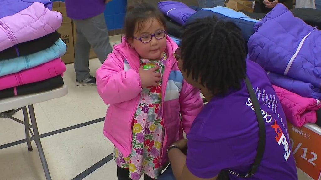 Hundreds of St. Paul students gifted free winter coats by Operation Warm — WCCO / CBS Minnesota, Prior Lake Schools news