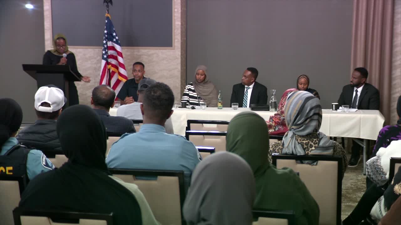 Somali-American police officers address gang violence at town hall; community shares possible solutions — KSTP 5, Prior Lake Business news