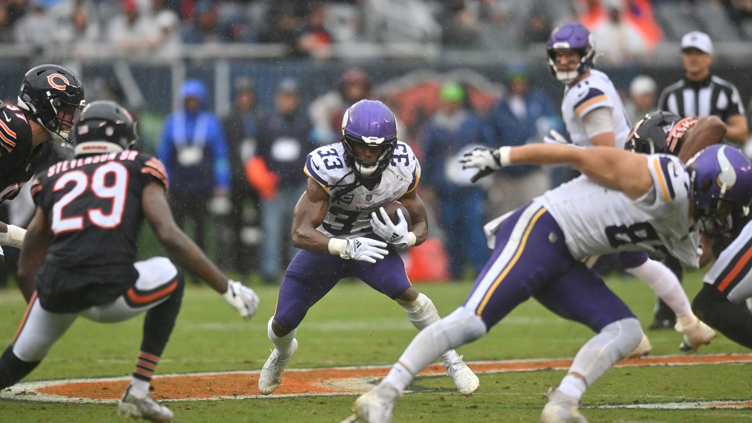 Surprise: Vikings RB Reveals Knee Injury He’s Playing Through — Minnesota Sports Fan, Prior Lake Sports news