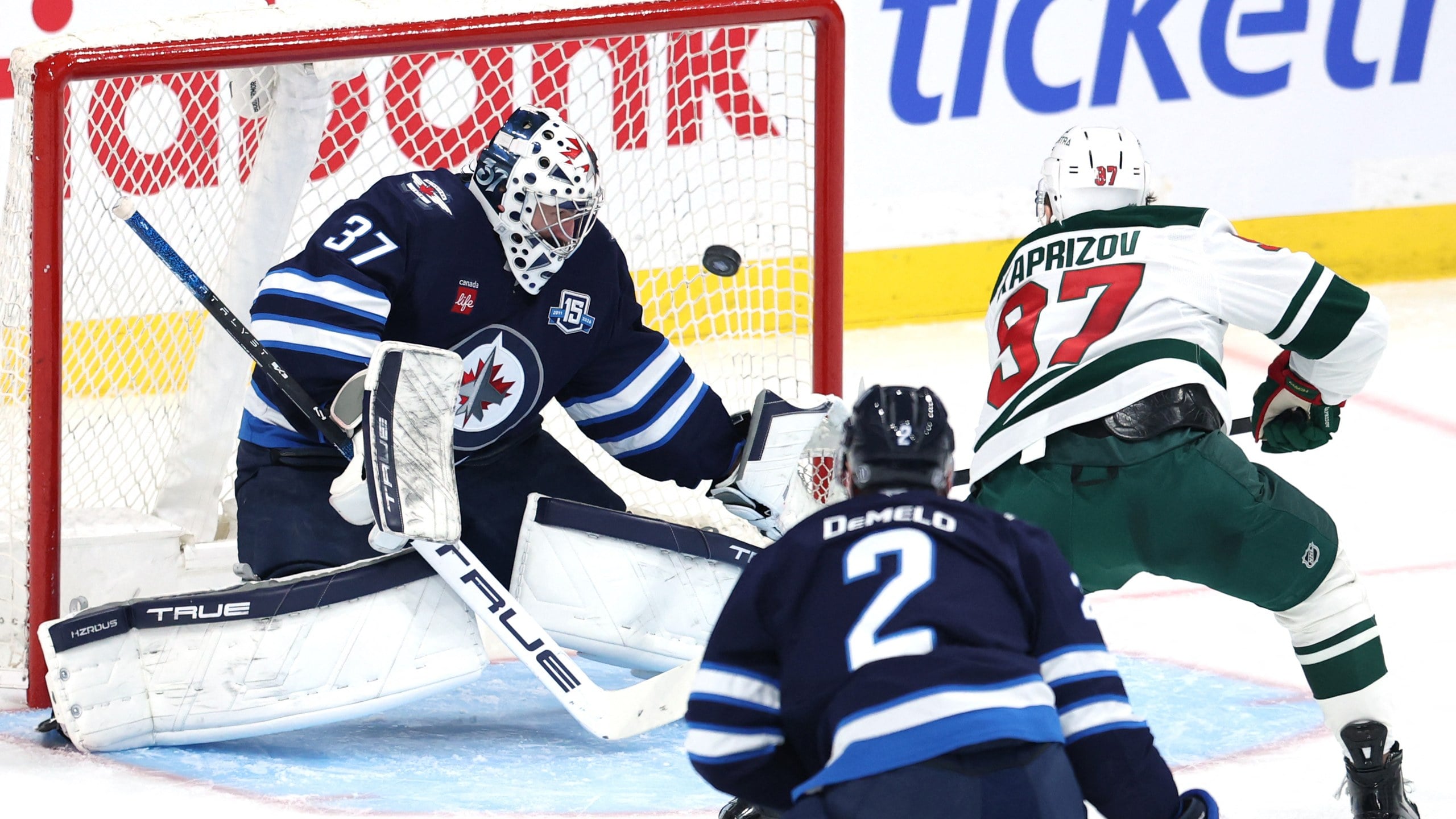 How Connor Hellebuyck Trade Might Hurt/Help MN Wild — Minnesota Sports Fan, Prior Lake Sports news