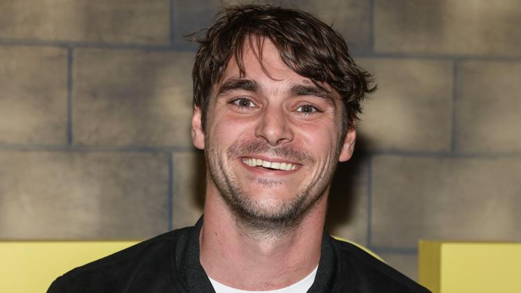 'Breaking Bad' actor RJ Mitte dies at 34, reports say — KARE 11 Entertainment, Prior Lake Arts news