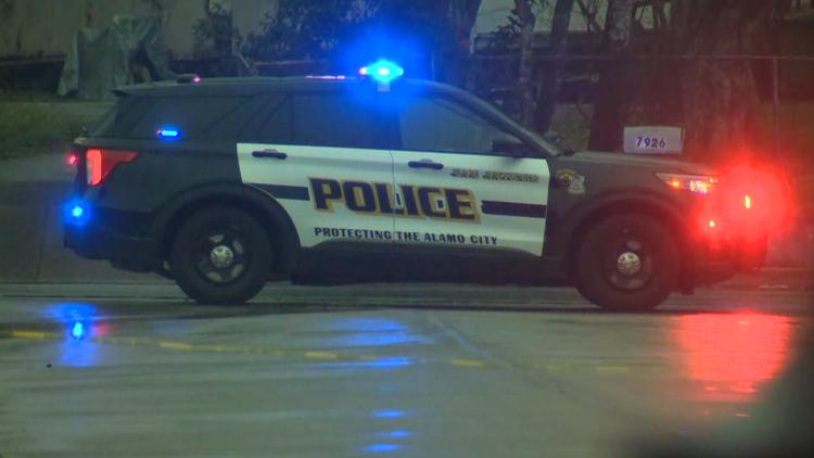 Driver arrested on DWI charge after running red light and crashing into car, police say — KENS 5 (San Antonio), Prior Lake Health news