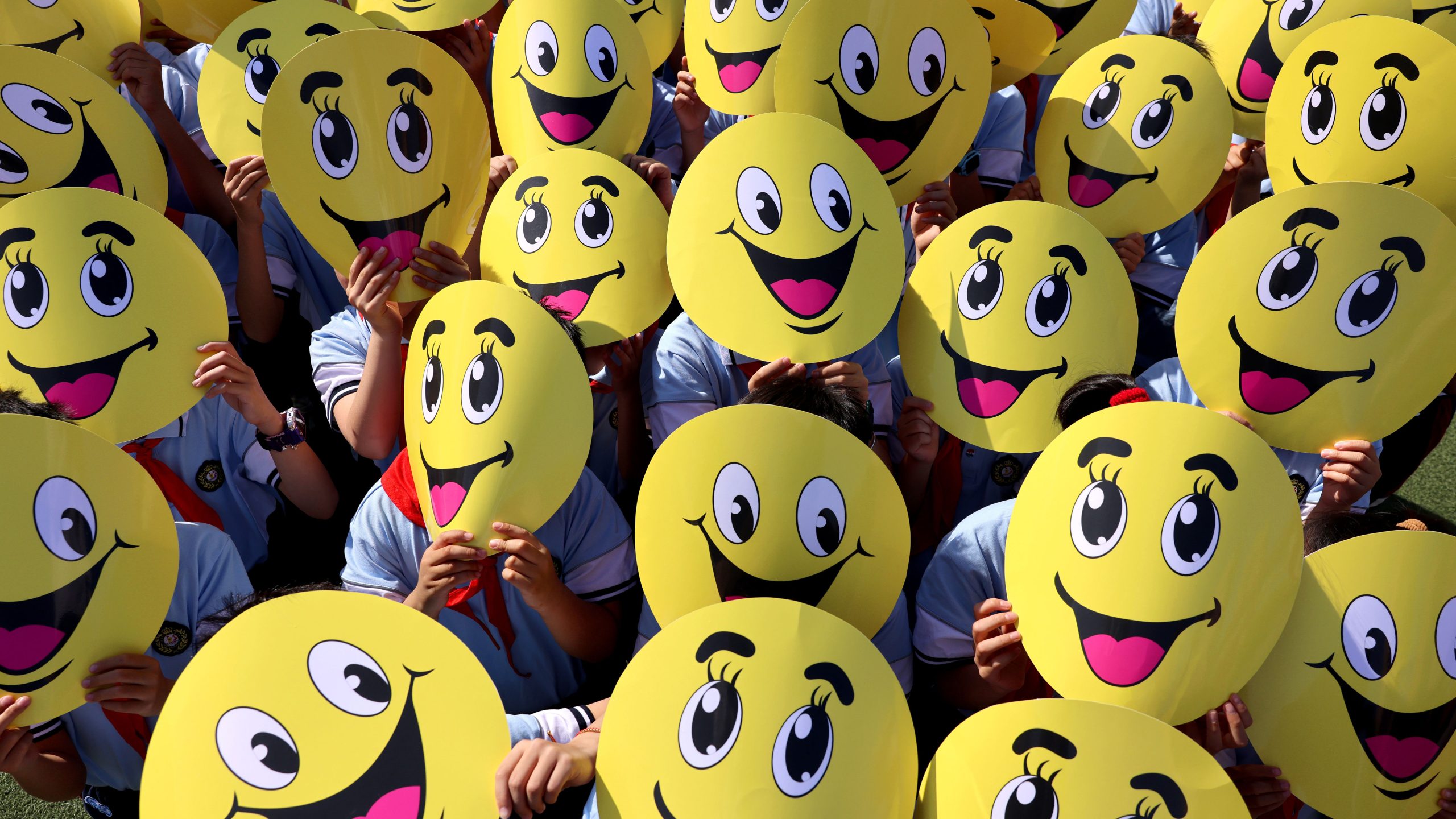Want to improve your mood and your health? Smile more often, experts suggest — FOX 9, Prior Lake Health news